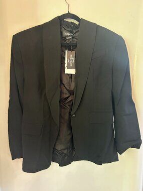 ZARA Black Blazer – Classic Tailored Fit, Size M - NWT